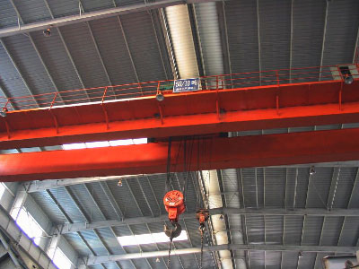 電動(dòng)雙梁起重機(jī)